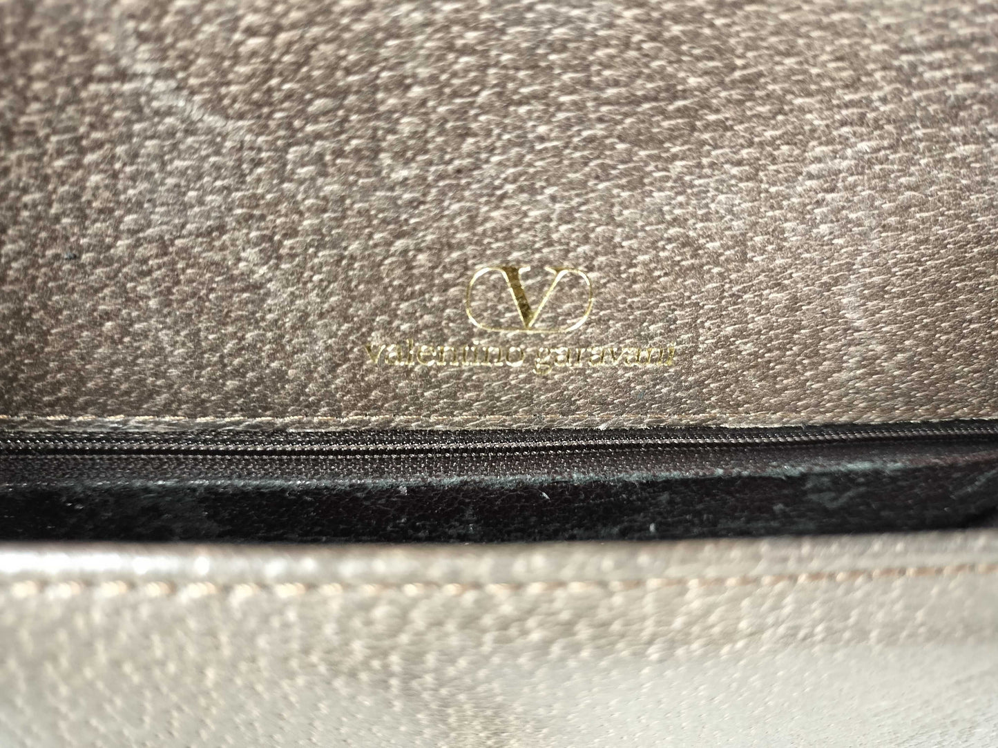 VALENTINO Garavani Shoulder Bag