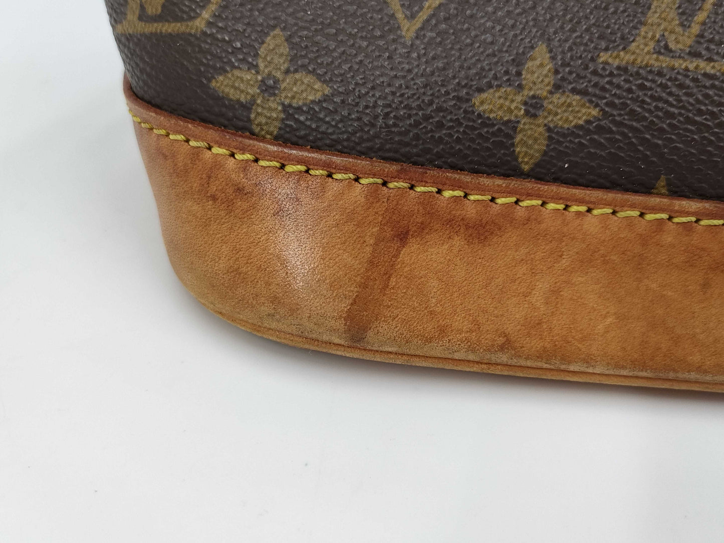 LOUIS VUITTON Monogram Alma M51130 Handbag with Cadena