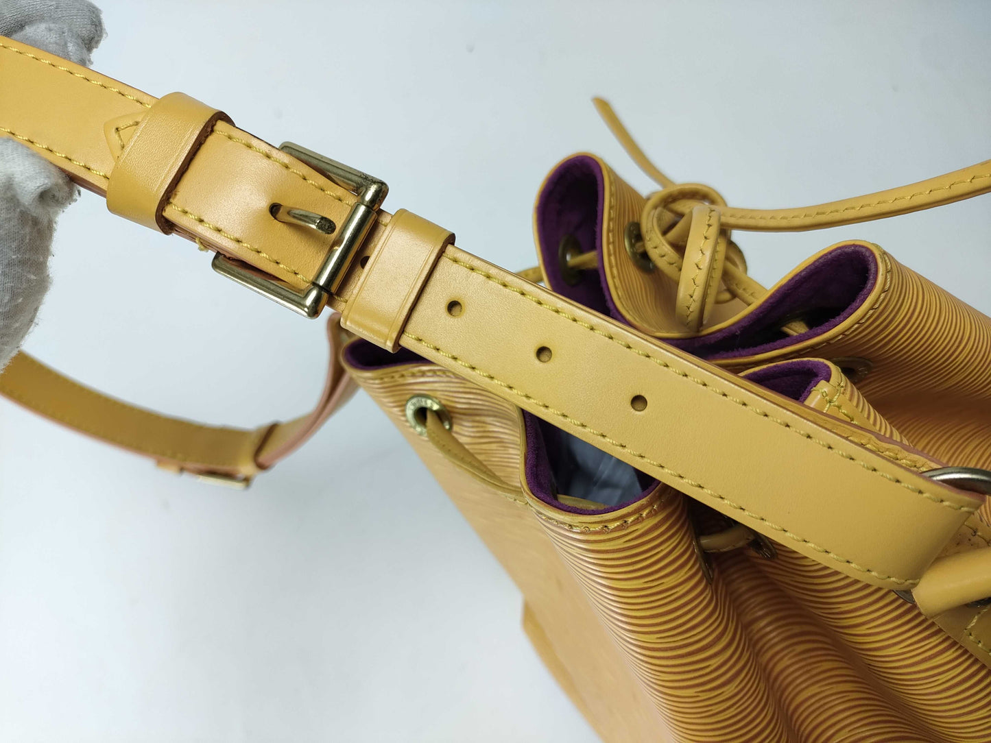 LOUIS VUITTON Epi M44109 Noe Tassili Yellow Handbag