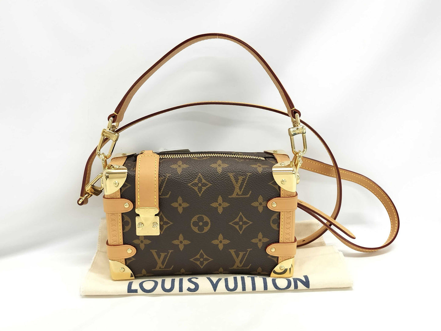LOUIS VUITTON Monogram M46815 Handbag