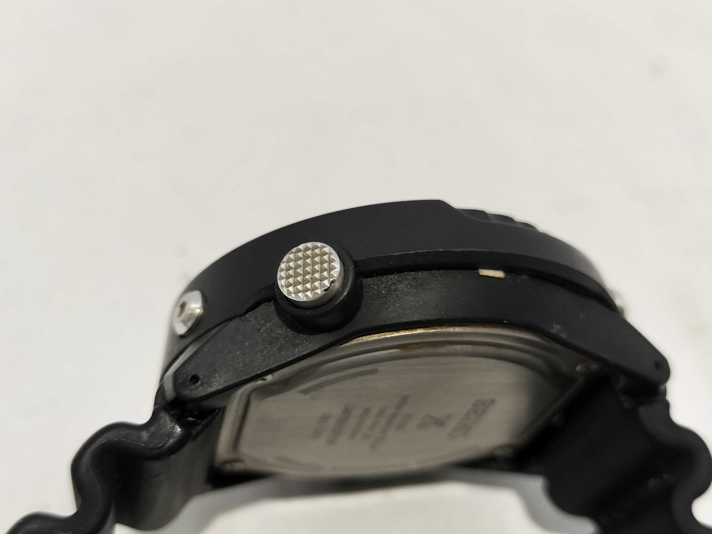 SEIKO S802-00G0 Men's Watch
