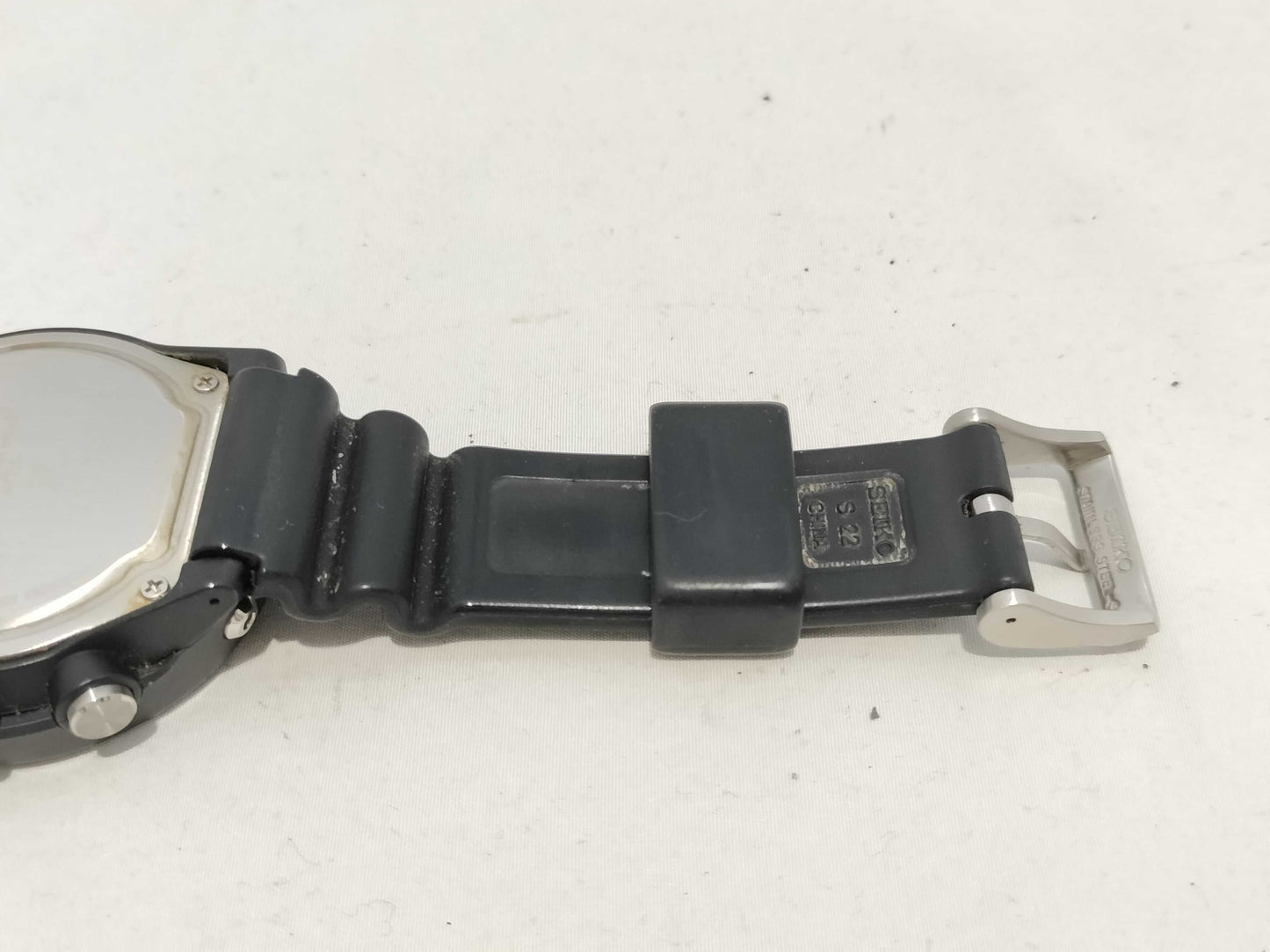 SEIKO S802-00G0 Men's Watch