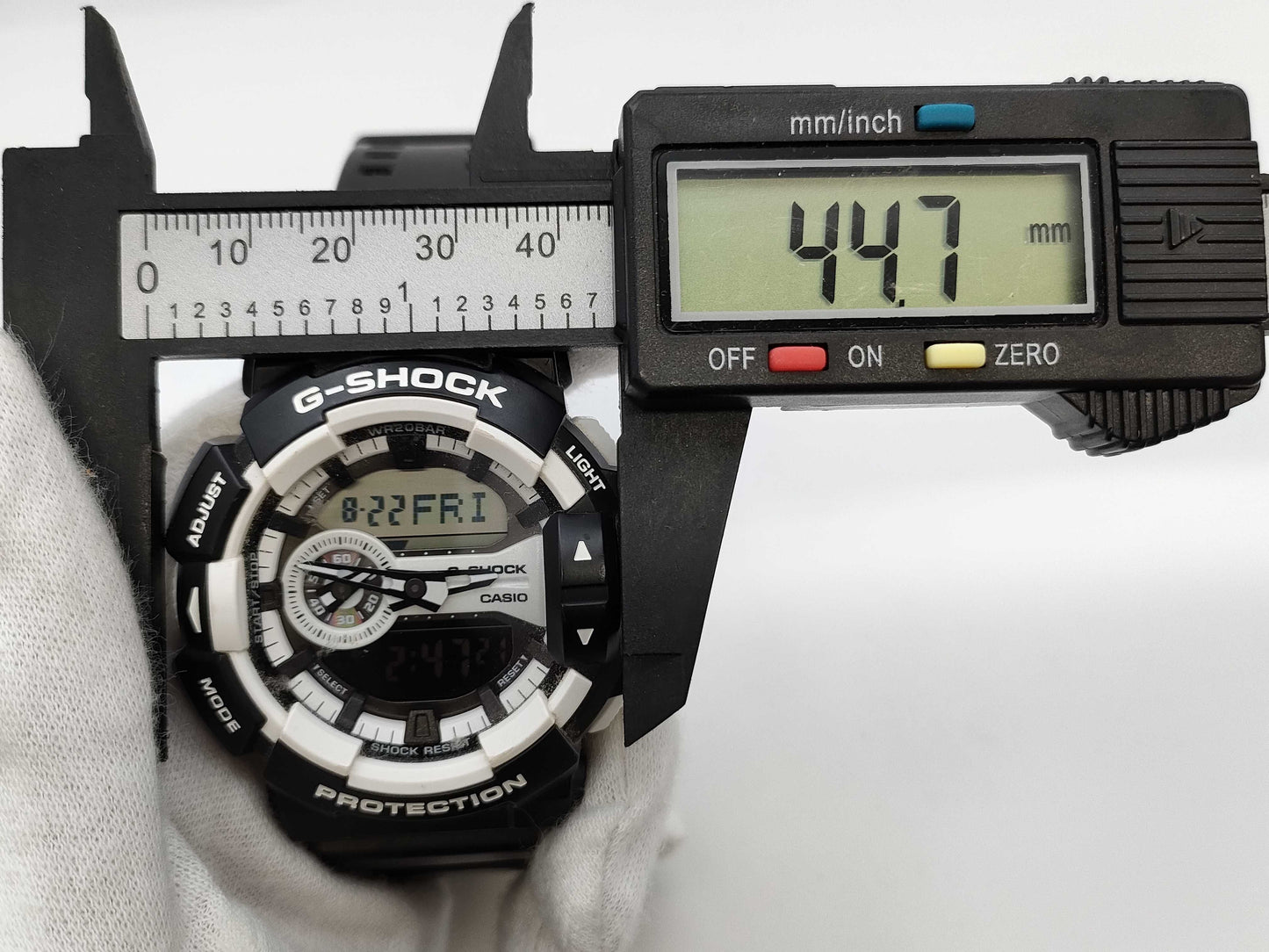 CASIO GA-400 Men's Watch