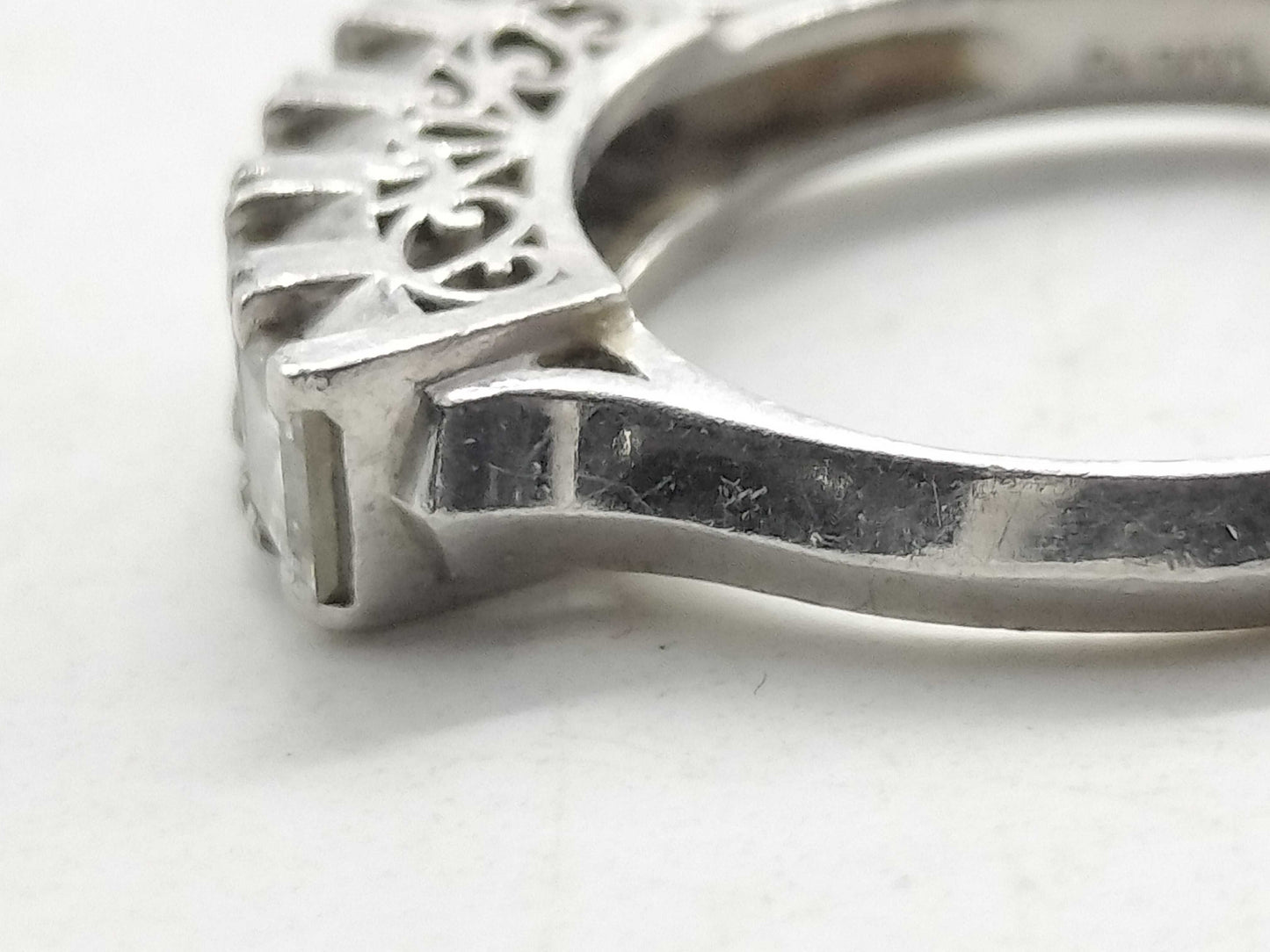 D0.80ct Pt900 3.4g Ring