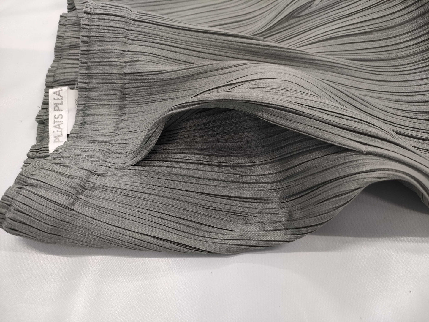 ISSEY MIYAKE Pleats Please Pants