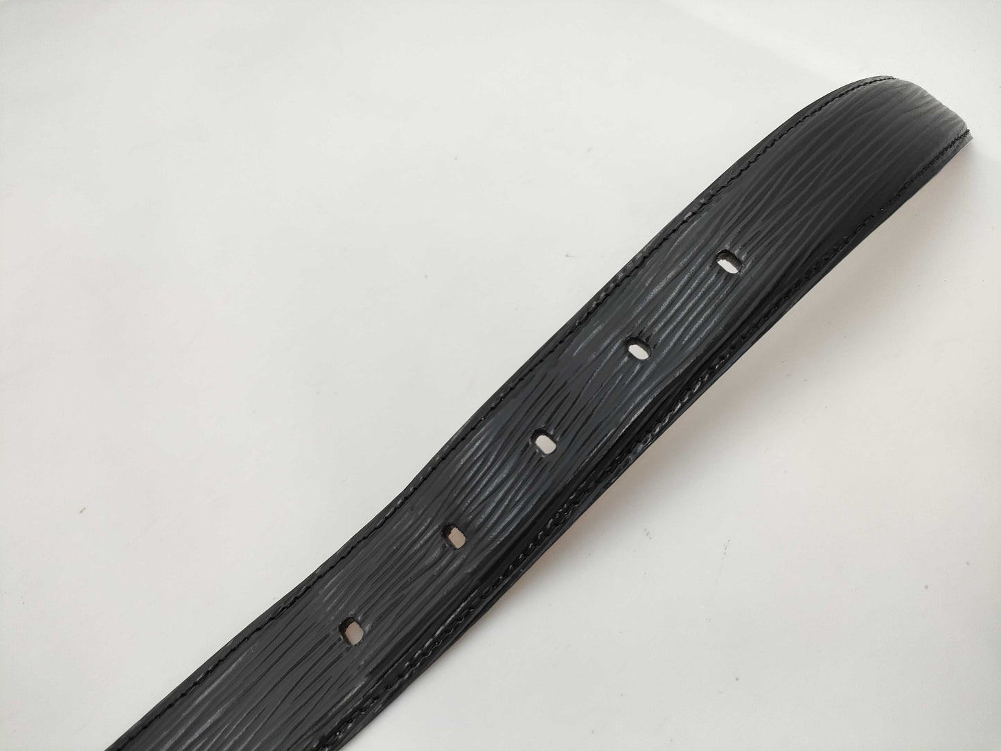 LOUIS VUITTON Santur Classic Noir Belt