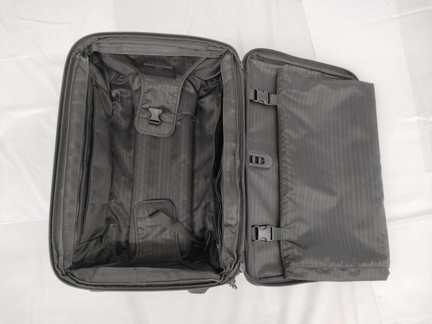 TUMI Carry Case Carry Bag