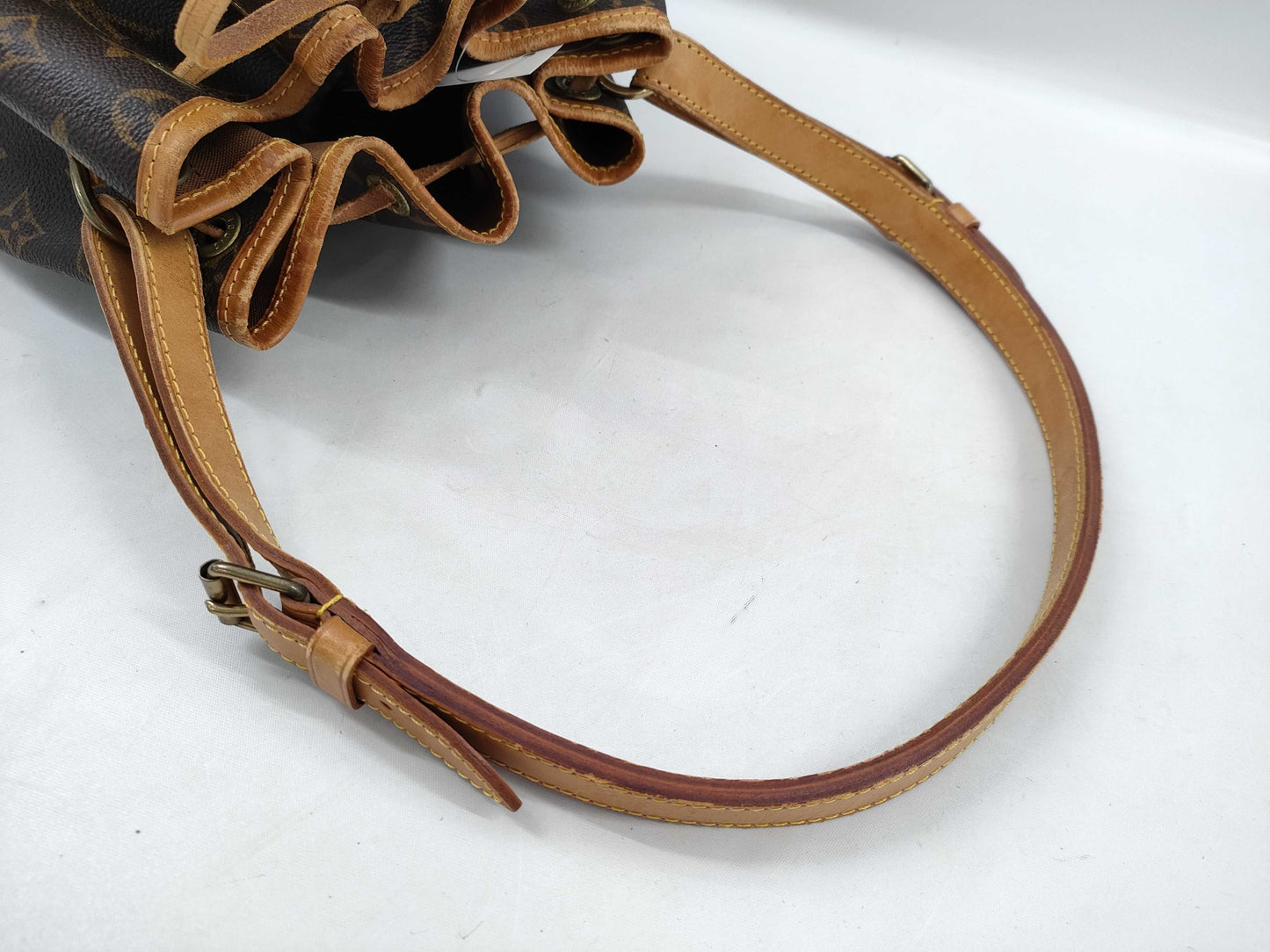 LOUIS VUITTON Monogram M42224 Noe Shoulder Bag
