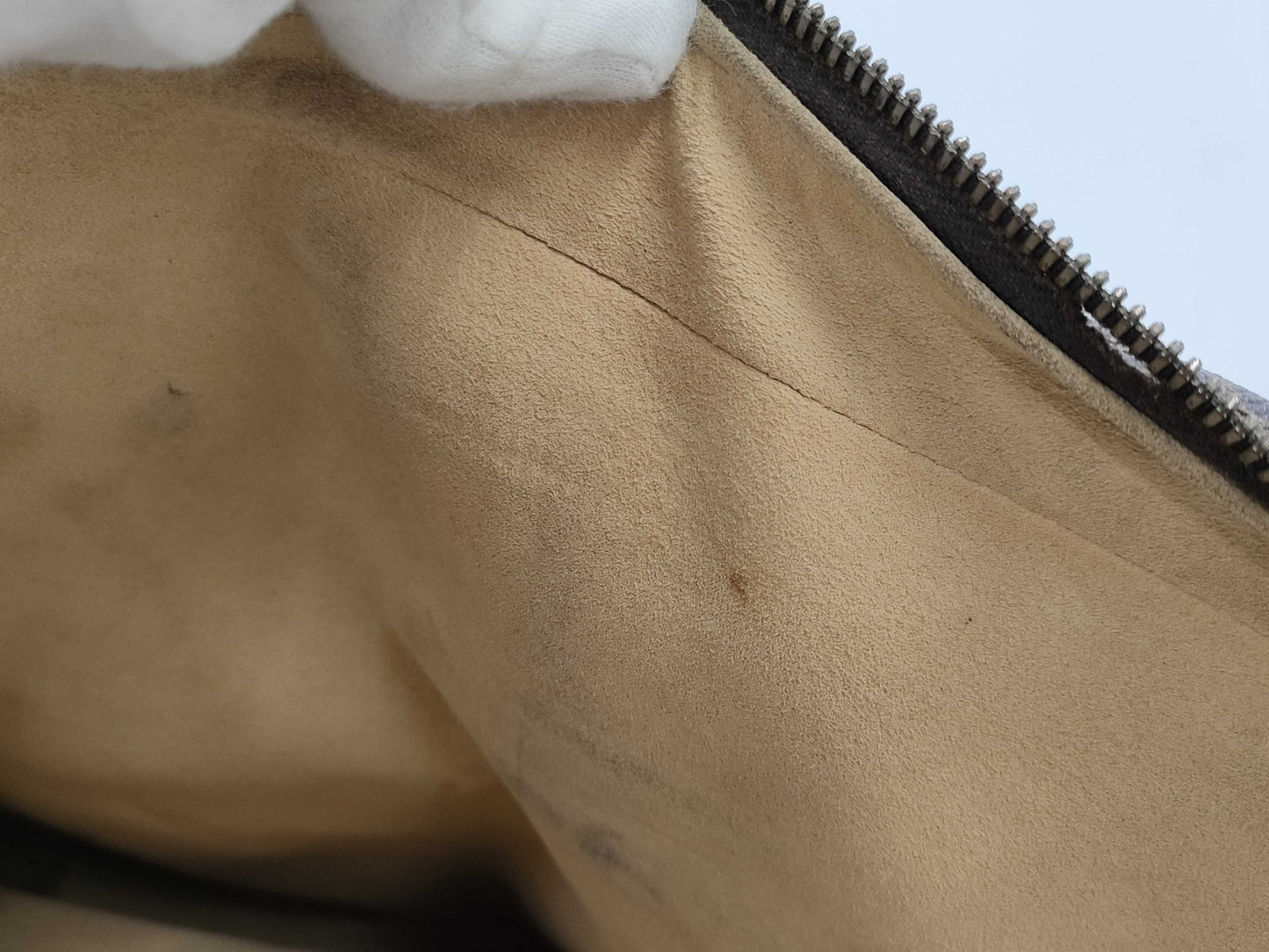 LOUIS VUITTON Monogram M40025 Manhattan GM Shoulder Bag