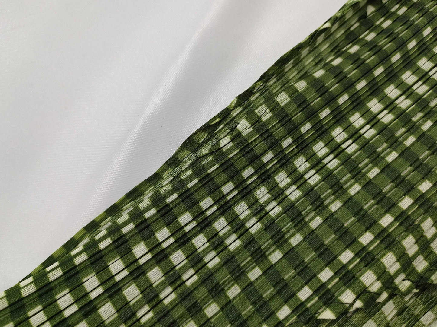 Pleated sleeveless top Tops