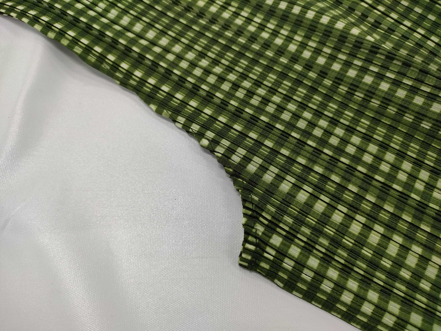 Pleated sleeveless top Tops