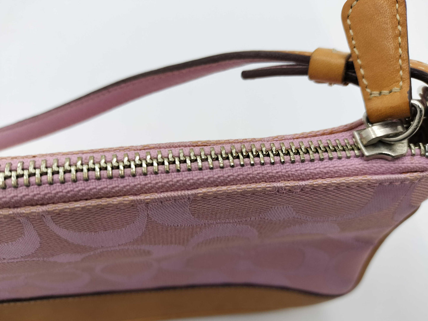 COACH Signature 6094 One-Shoulder Bag Handbag