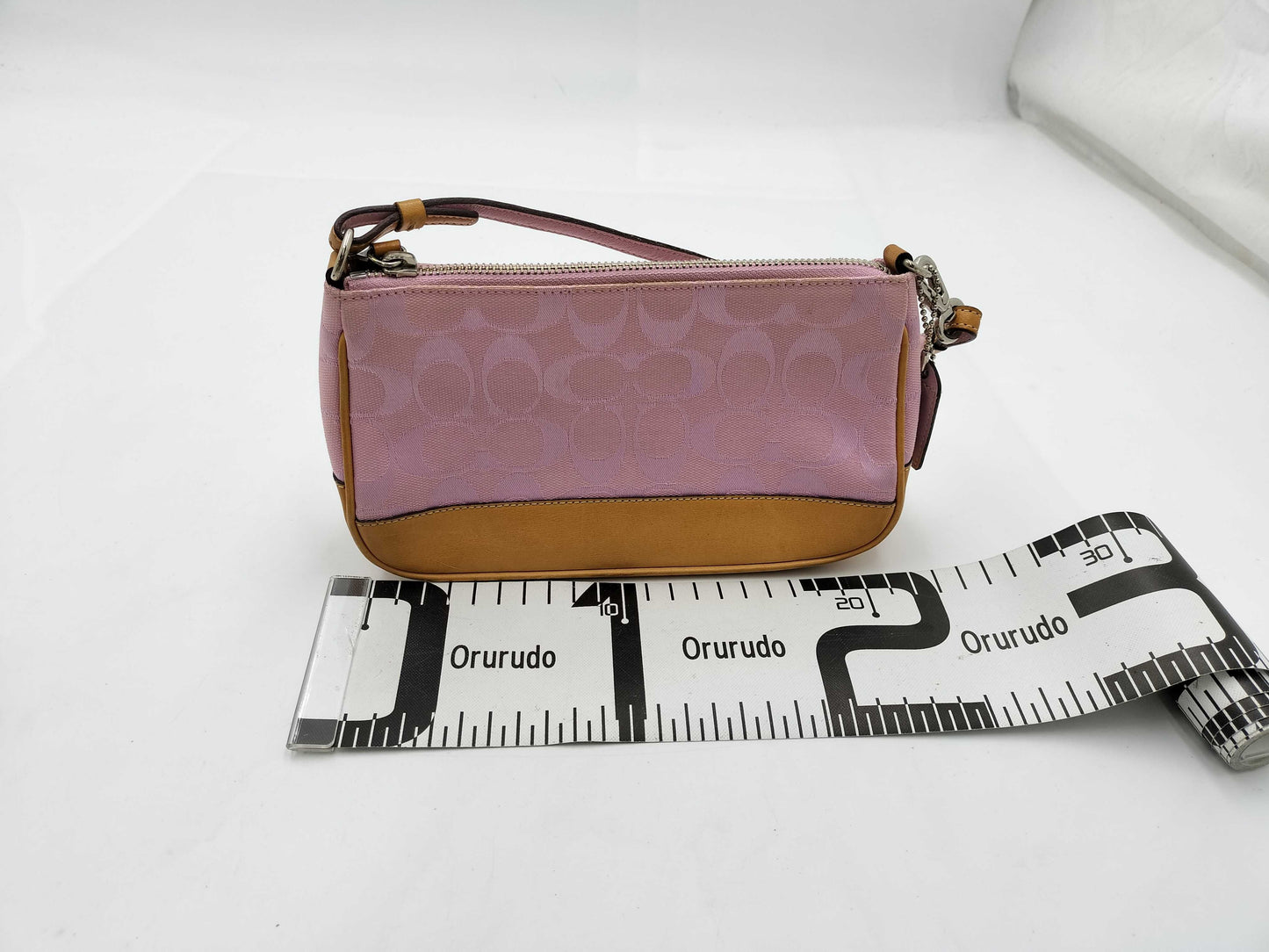 COACH Signature 6094 One-Shoulder Bag Handbag