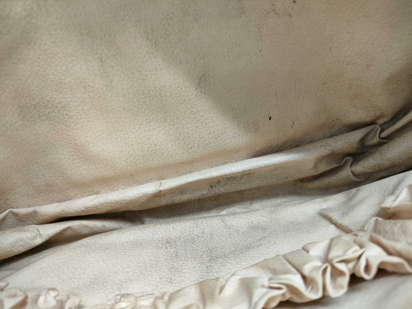 LOUIS VUITTON Monogram True Toilet Second Bag