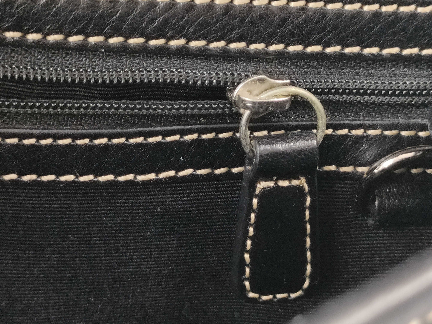 COACH Signature 7080 Handbag