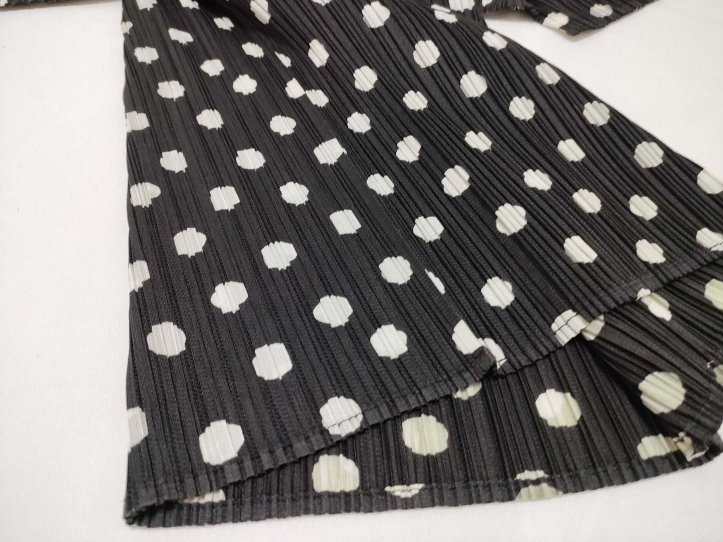 ISSEY MIYAKE Pleats Please Set-up Other Apparel