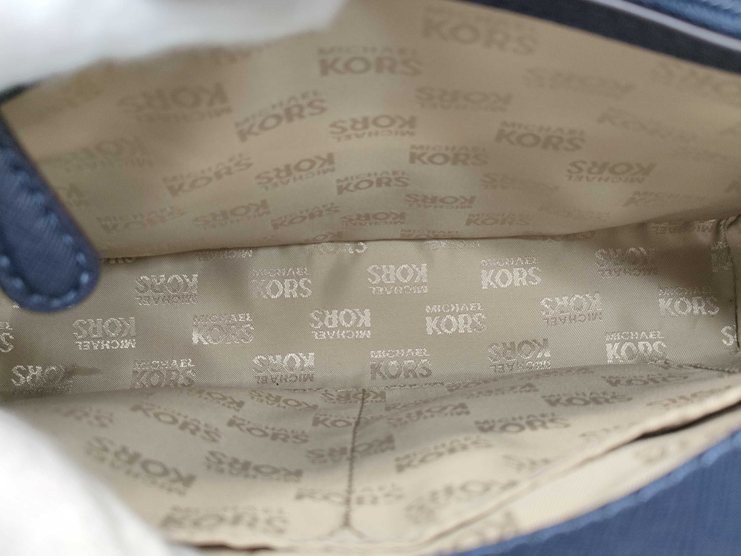 Michael Kors Leather 2-Way Handbag