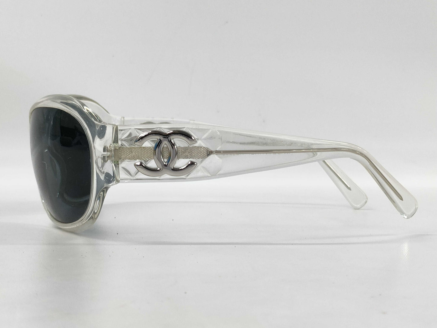 CHANEL A28203 Sunglasses/Glasses