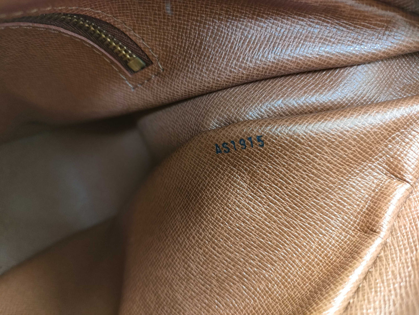 LOUIS VUITTON AS1915 Monogram M51265 Boulogne 30 Shoulder Bag