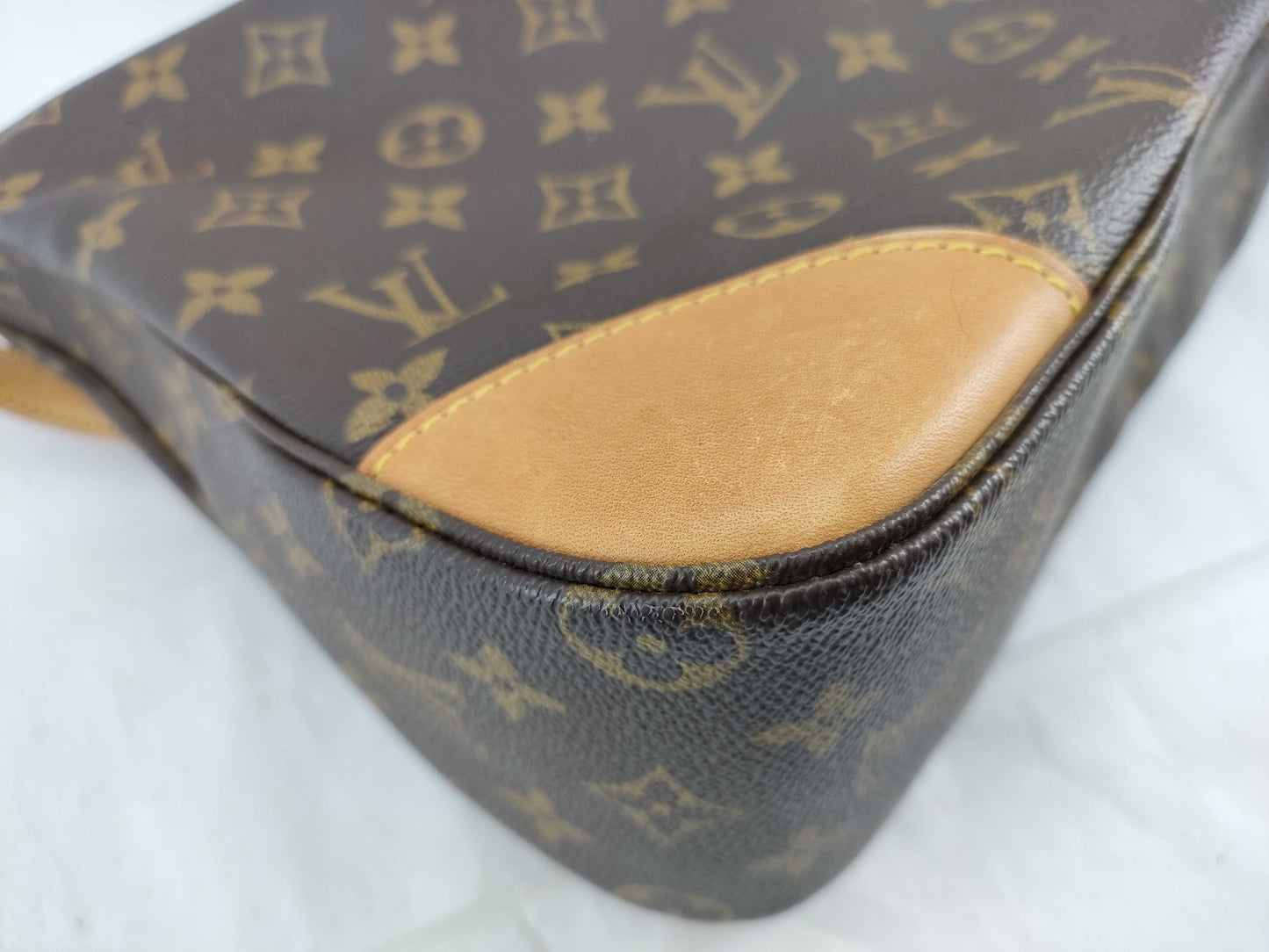 LOUIS VUITTON AS1915 Monogram M51265 Boulogne 30 Shoulder Bag