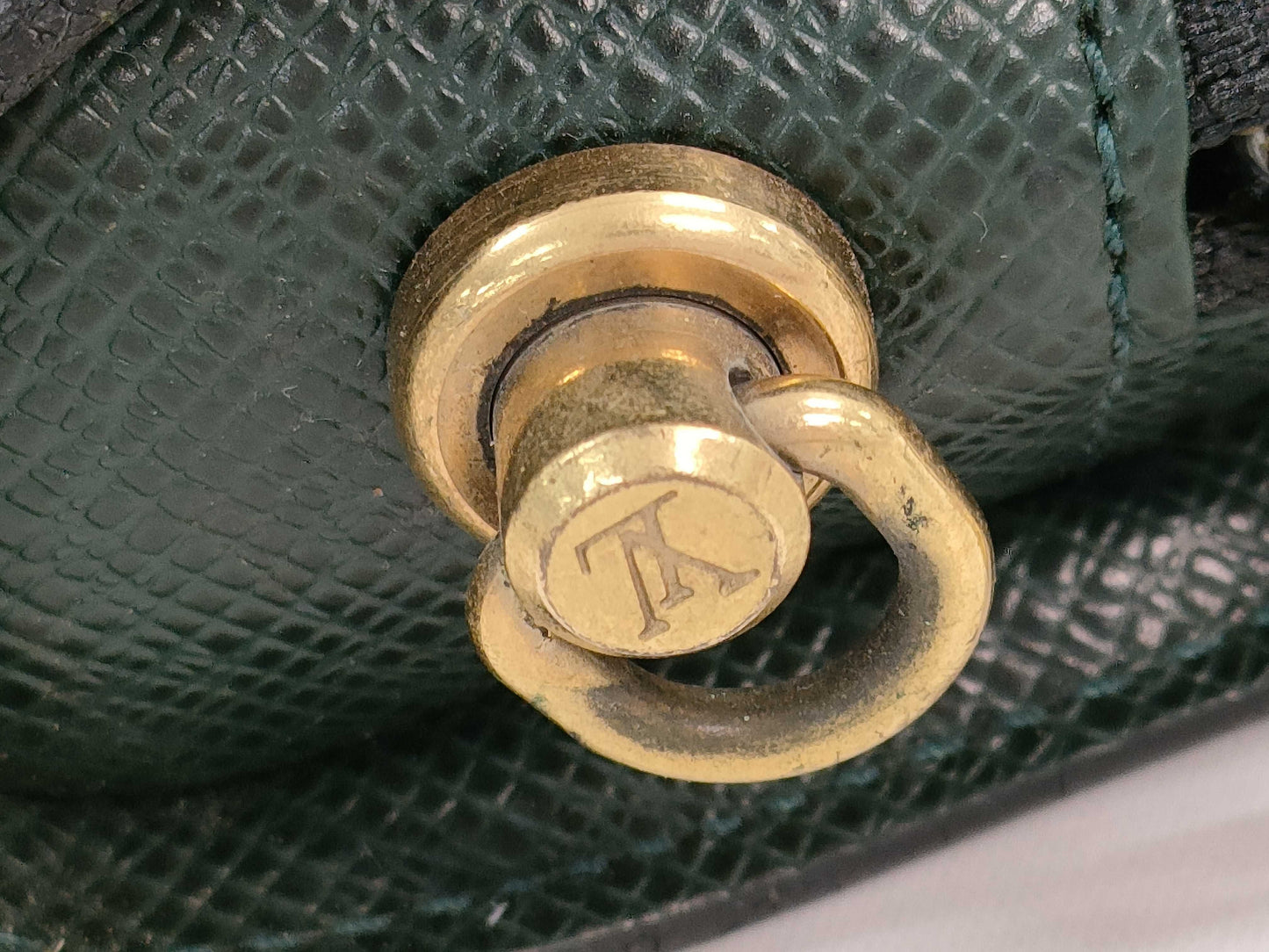 LOUIS VUITTON Taiga M30184 Baikal Second Bag