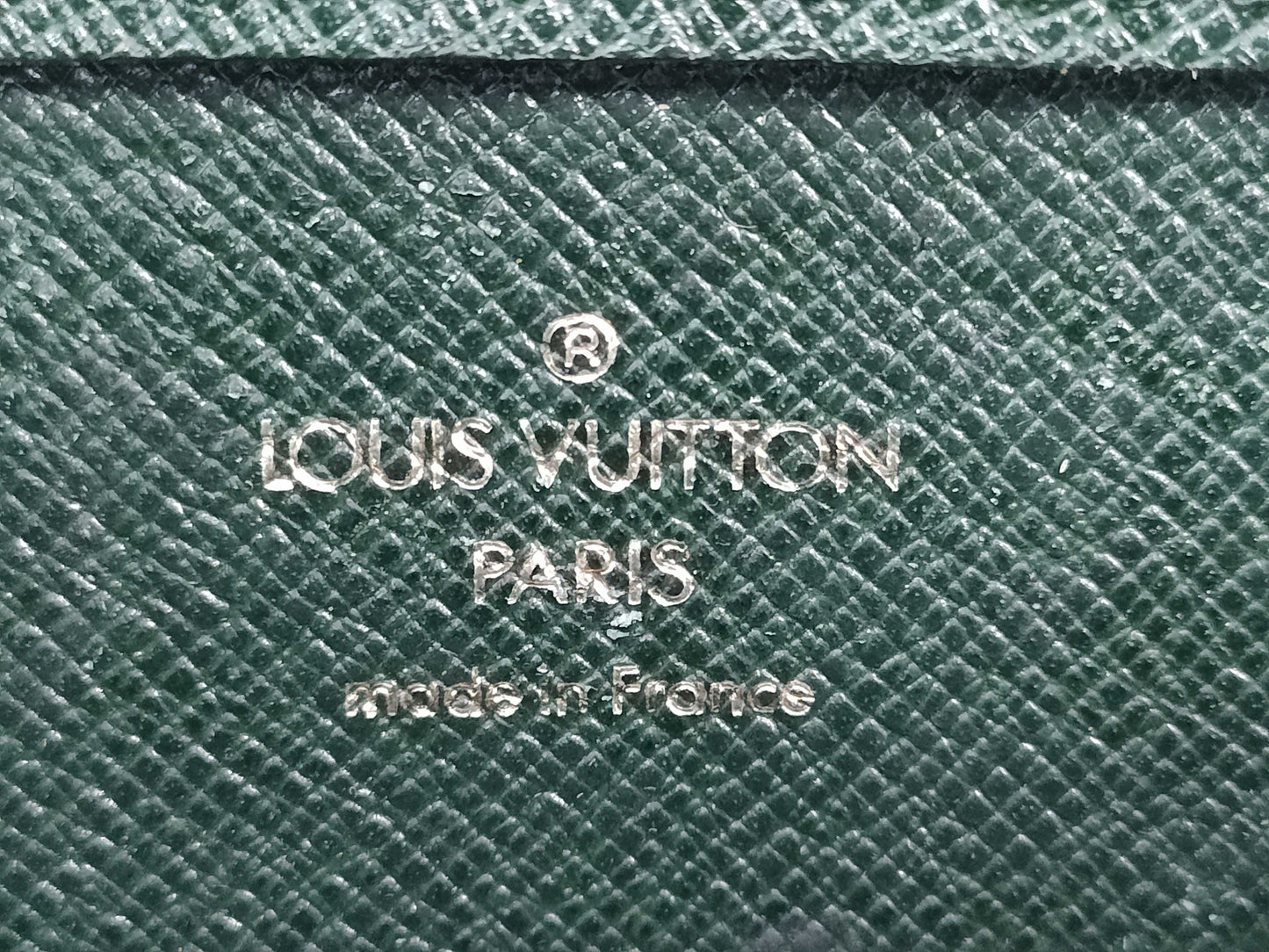 LOUIS VUITTON Taiga M30184 Baikal Second Bag