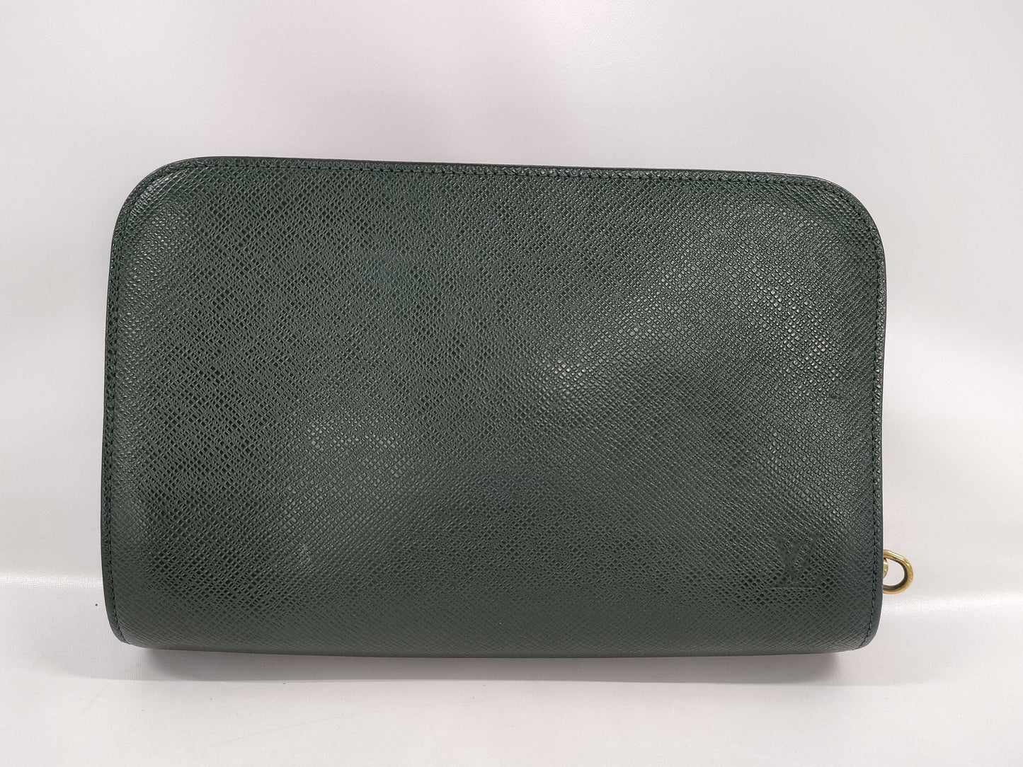 LOUIS VUITTON Taiga M30184 Baikal Second Bag
