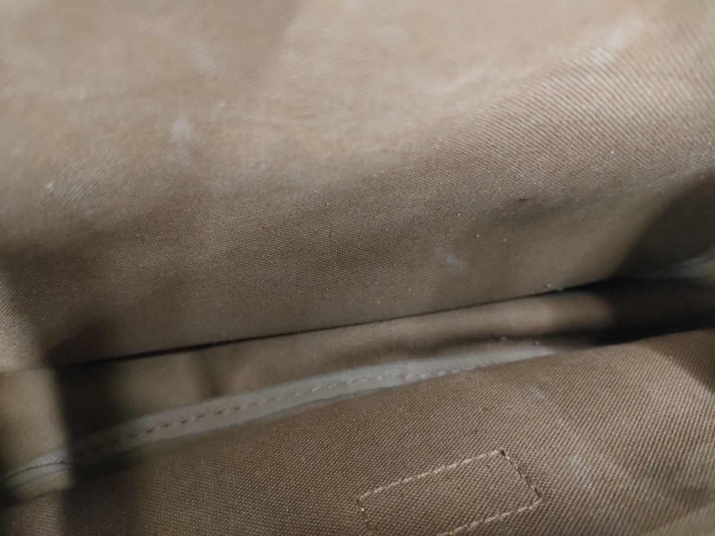 LOUIS VUITTON Monogram M42256 Saumur 30 Shoulder Bag