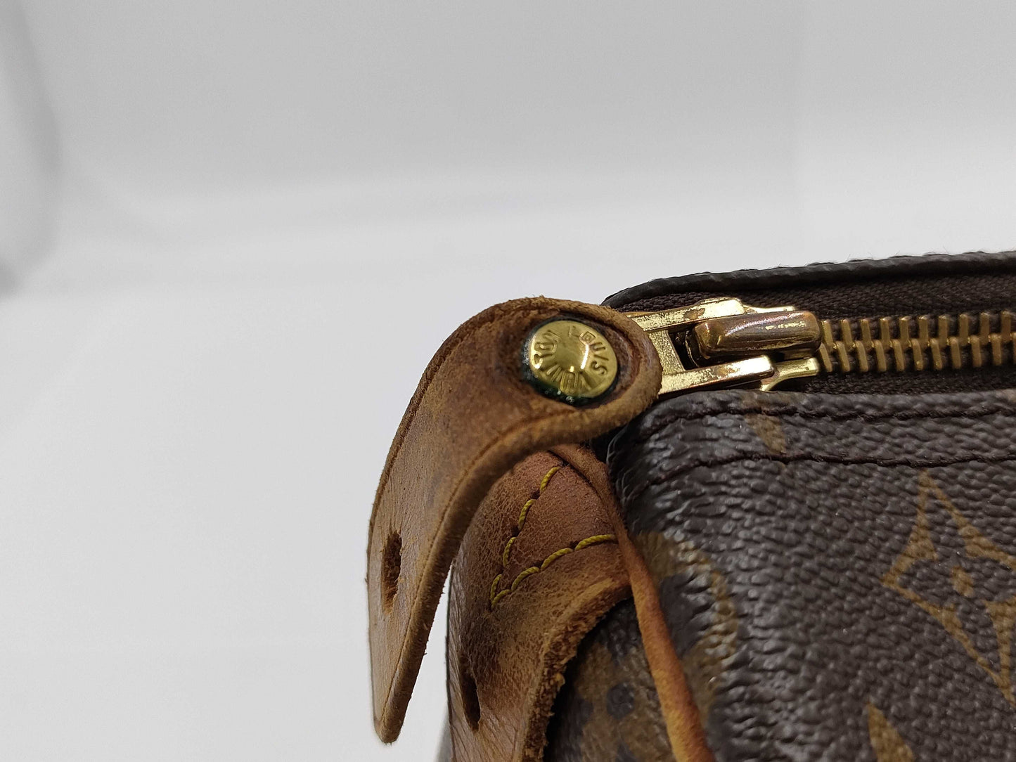 LOUIS VUITTON Monogram M41108 Speedy 30 Handbag