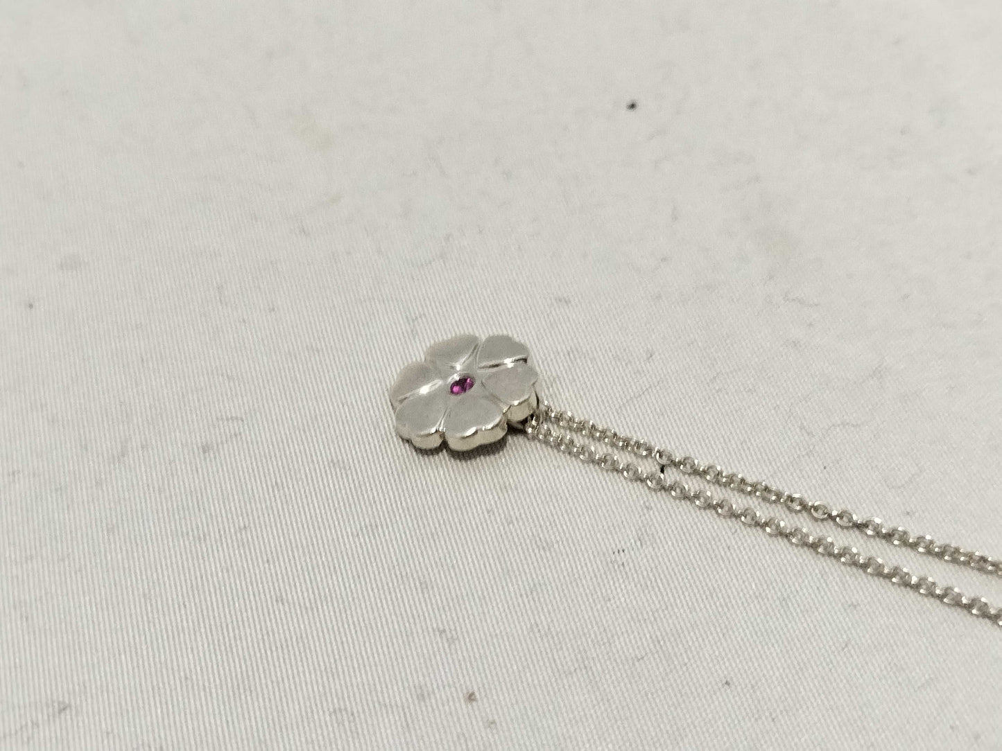 Tiffany & Co. Crown of Hearts 2.6g Necklace