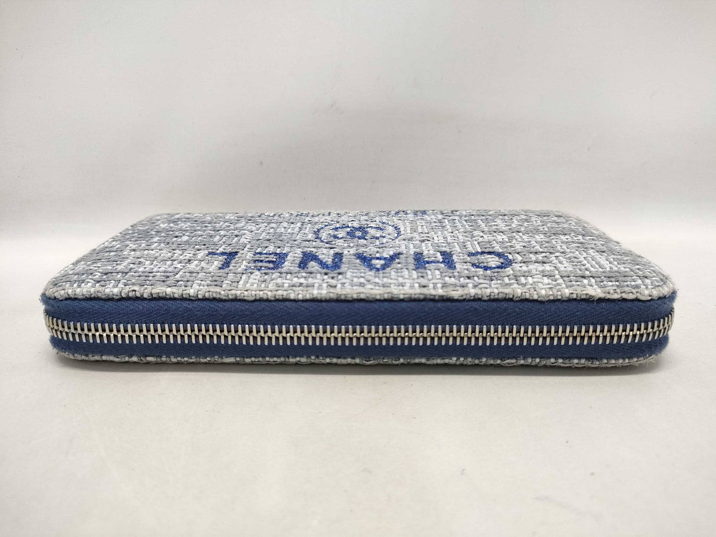 CHANEL Tweed Round Wallet