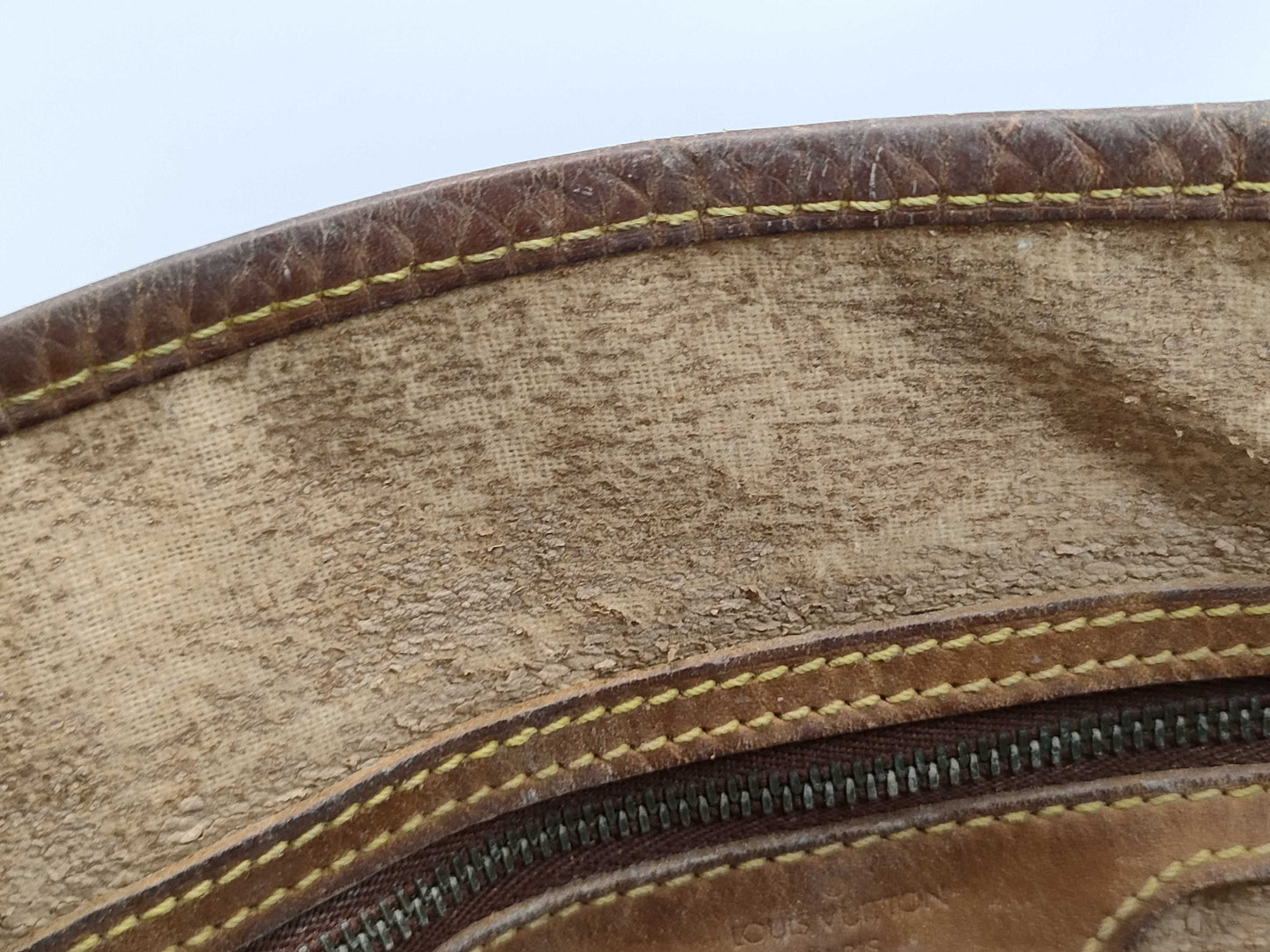 LOUIS VUITTON Monogram Bucket Tote Bag