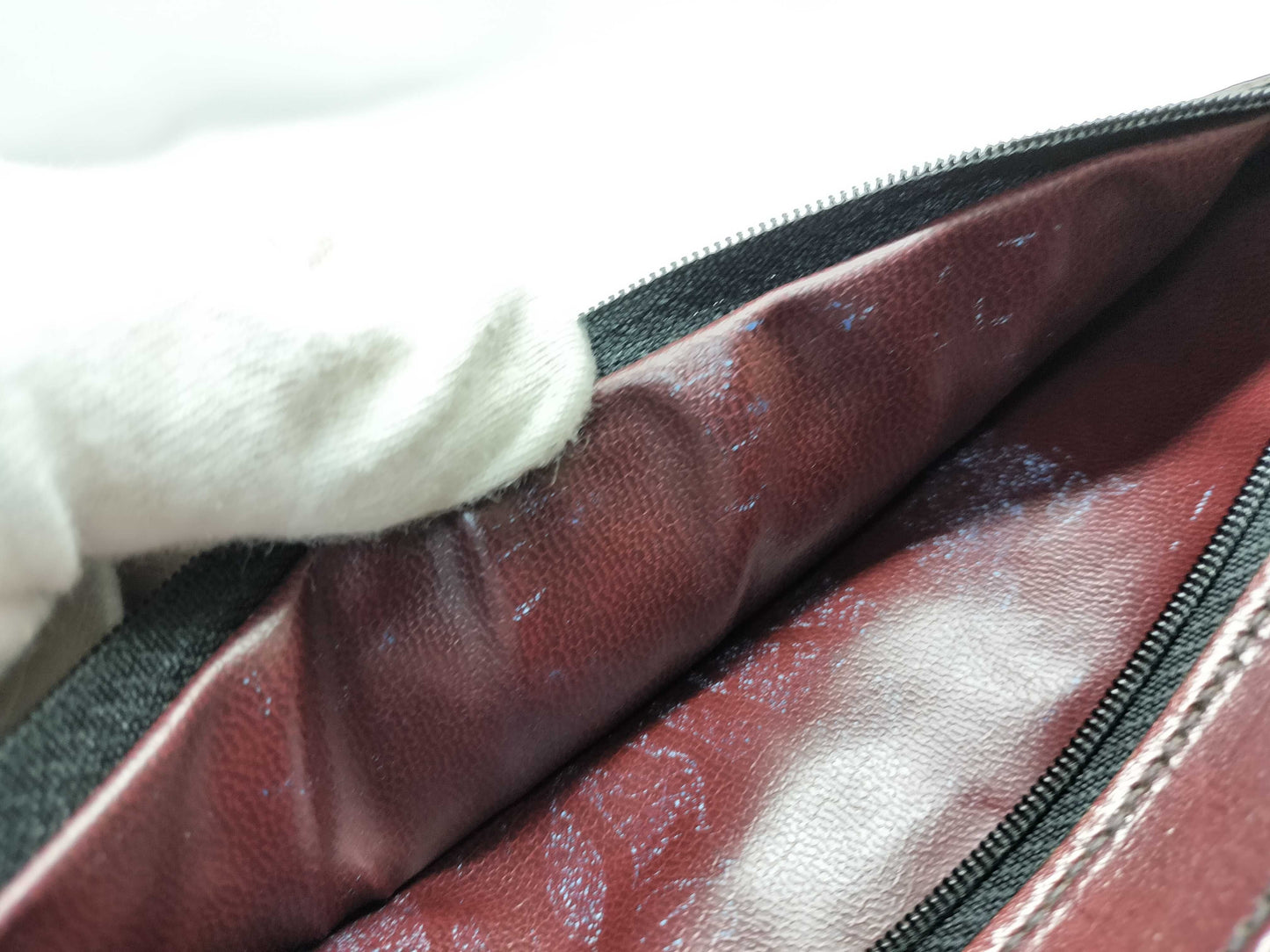 BALLY Leather Second Bag
