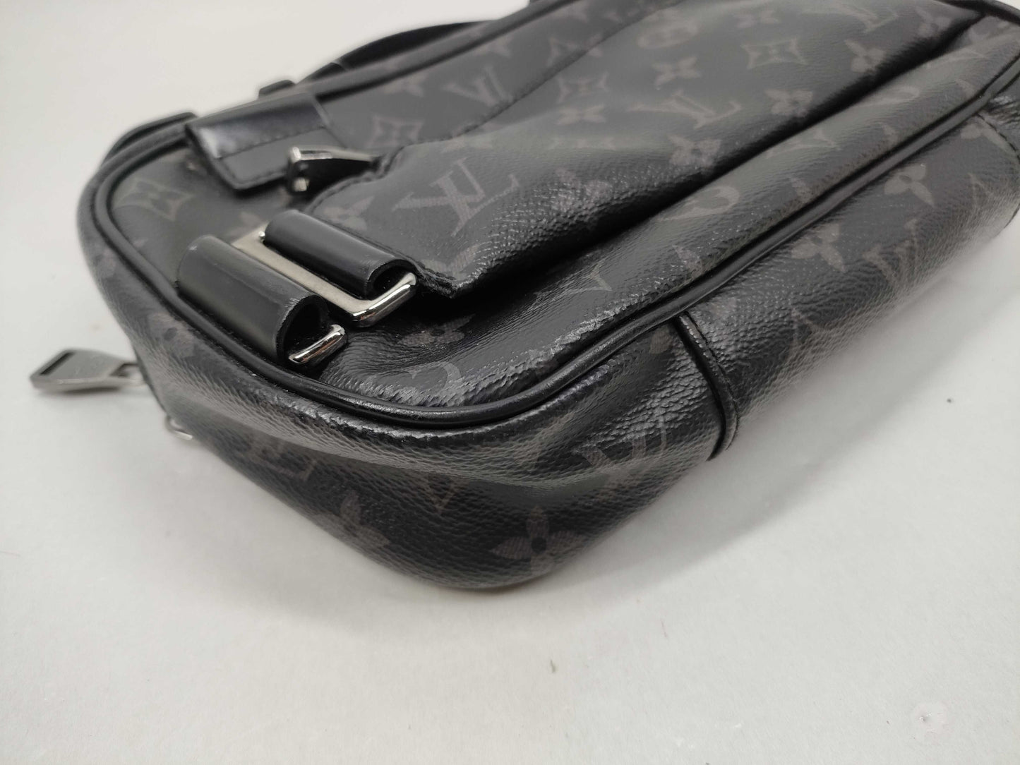 LOUIS VUITTON M42906 Handbag