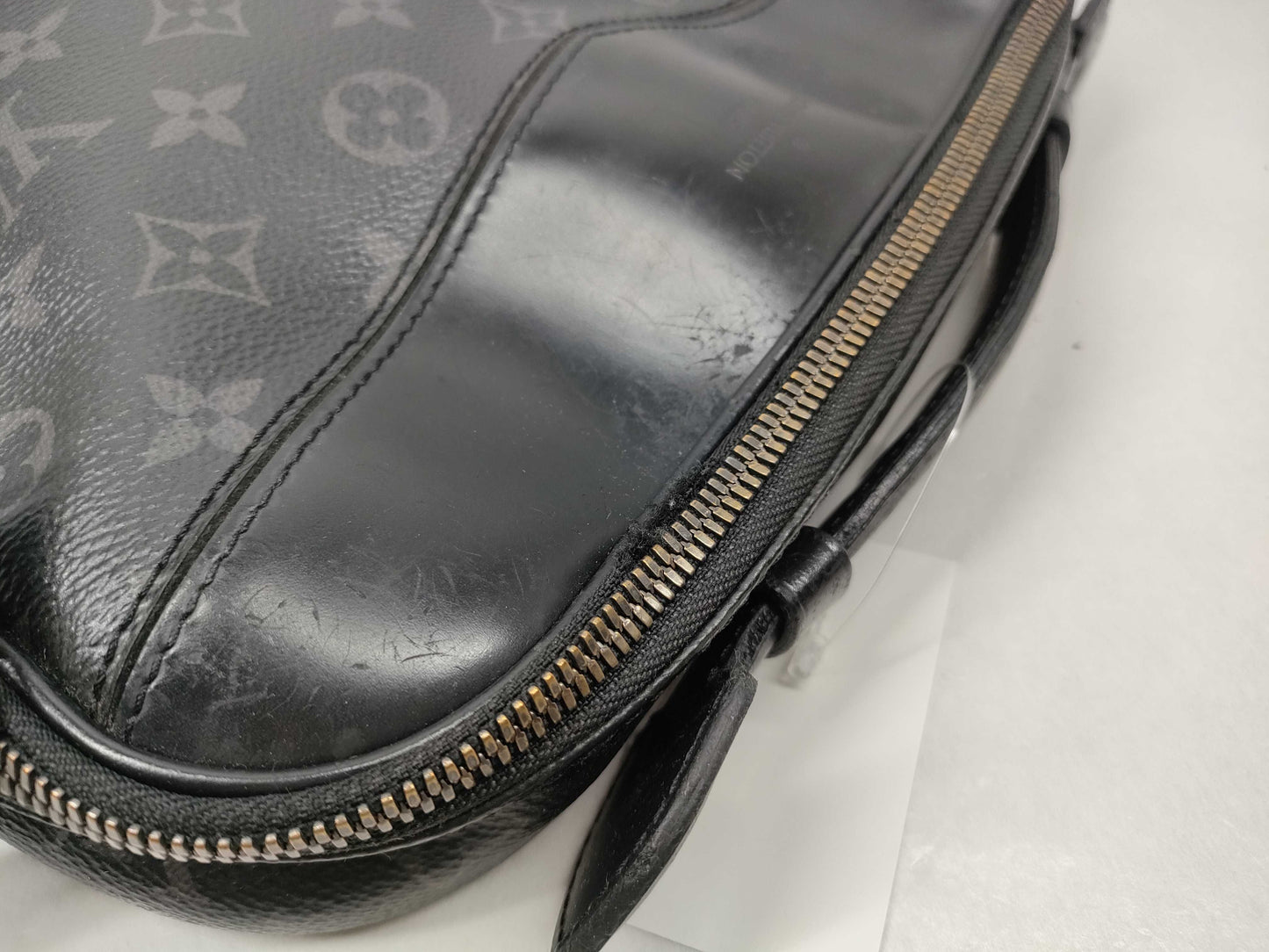 LOUIS VUITTON M42906 Handbag