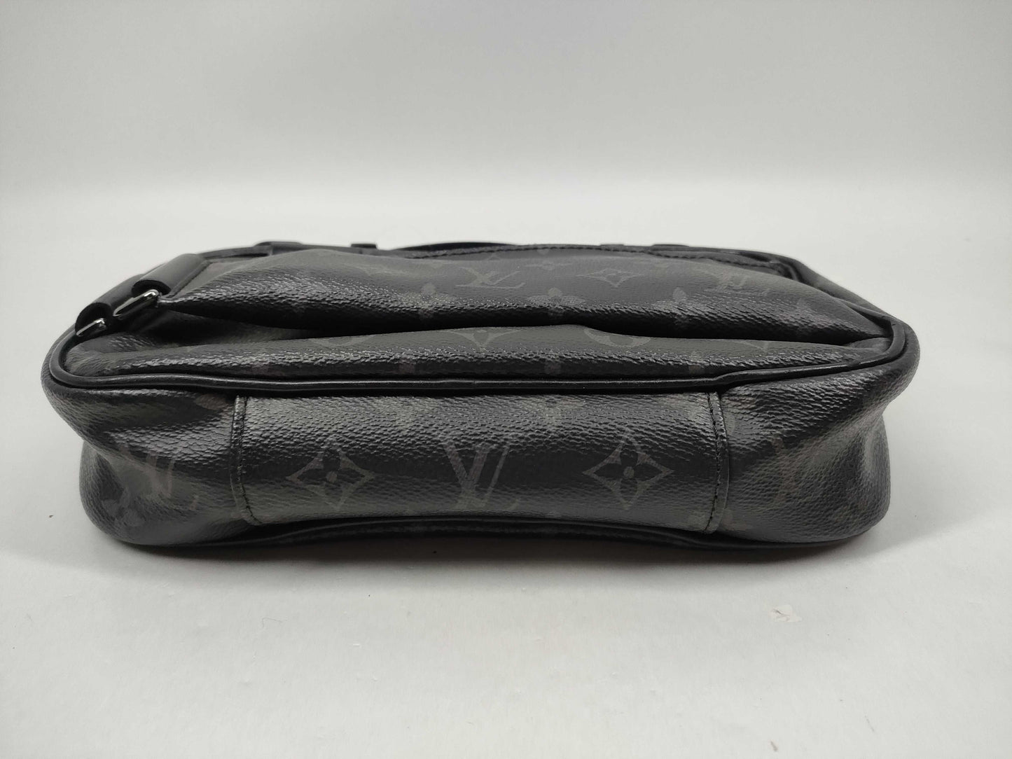 LOUIS VUITTON M42906 Handbag