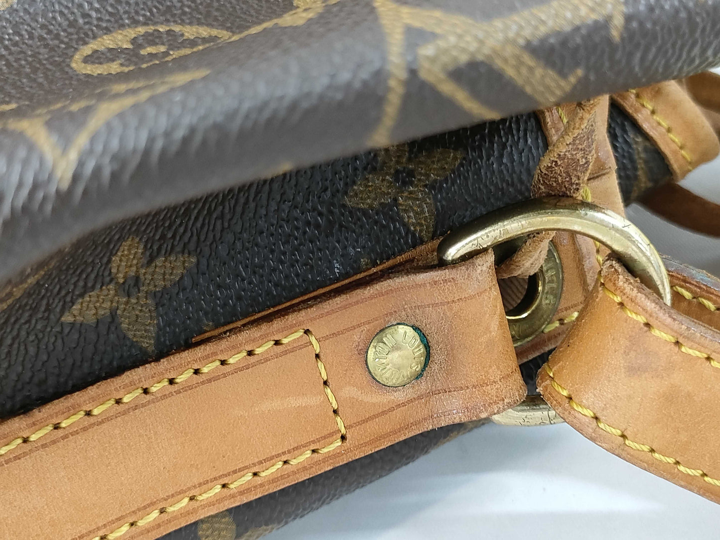 LOUIS VUITTON Monogram M42224 Noe Shoulder Bag