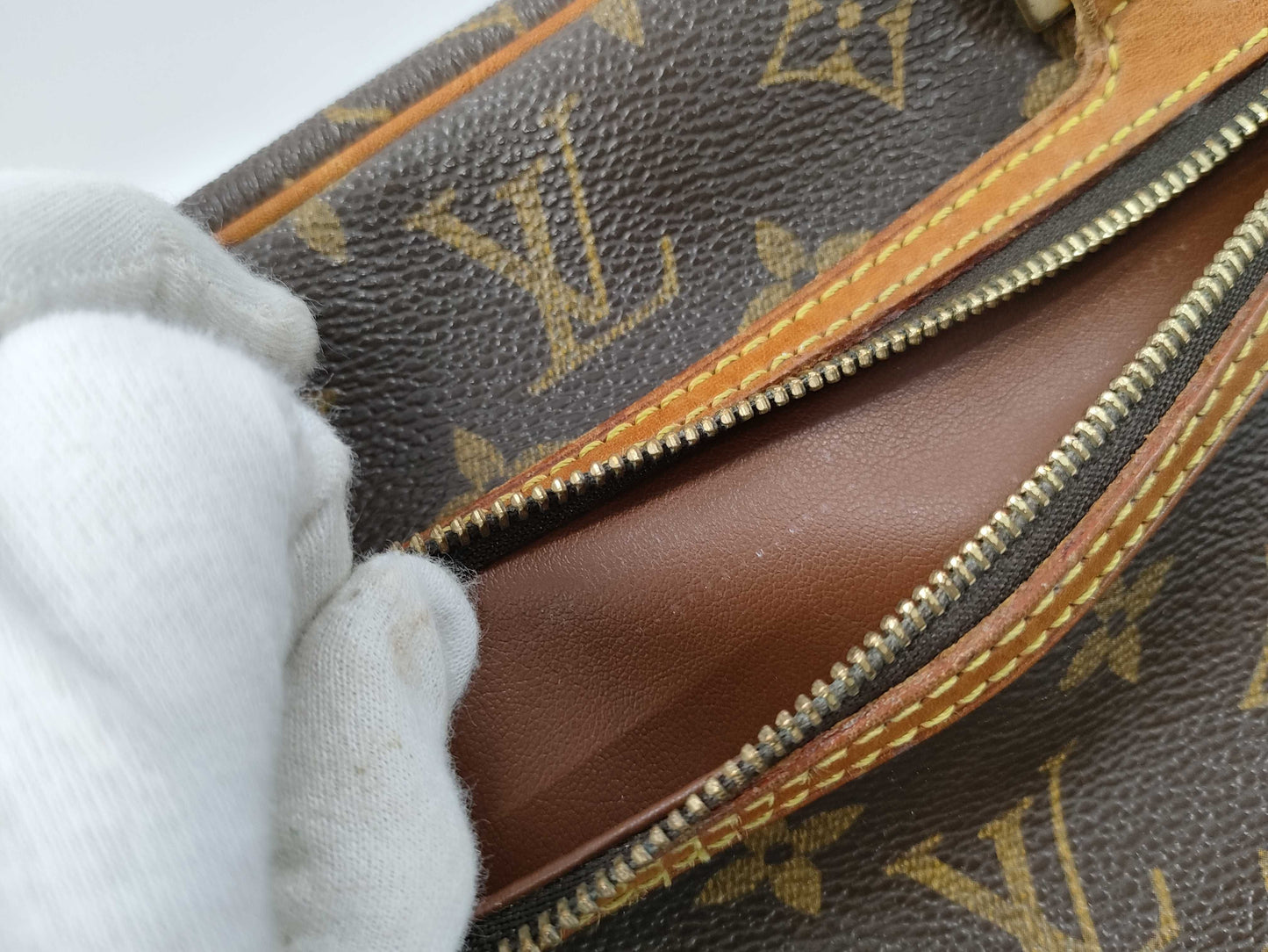 LOUIS VUITTON Monogram M51182 Cite MM Tote Bag