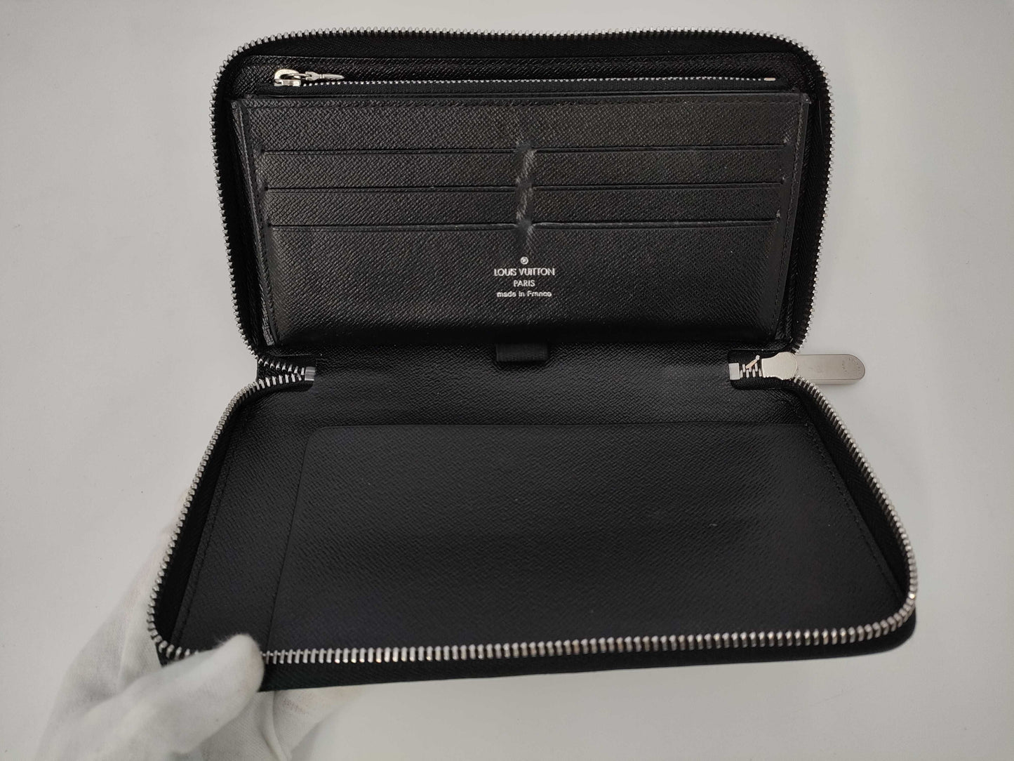 LOUIS VUITTON Epi Zippy Compact Wallet