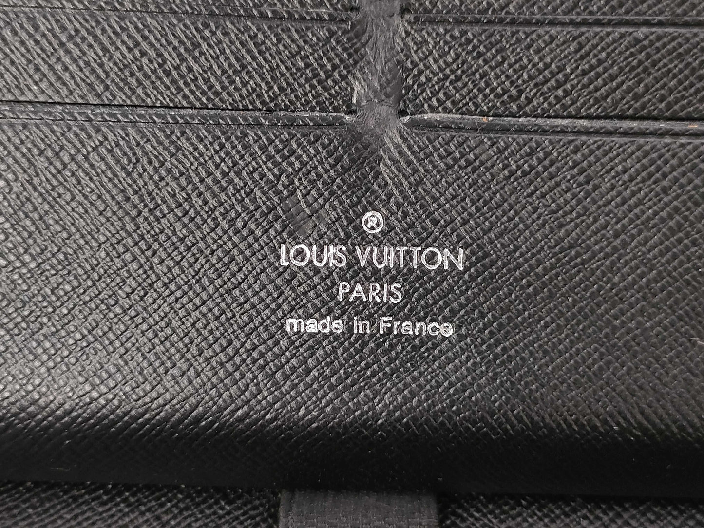 LOUIS VUITTON Epi Zippy Compact Wallet