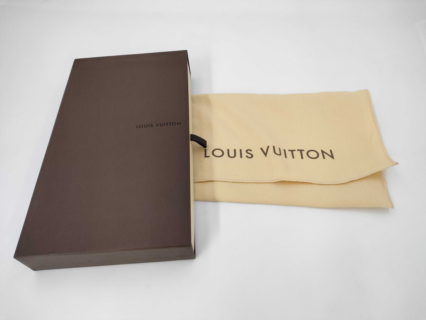 LOUIS VUITTON Epi Zippy Compact Wallet