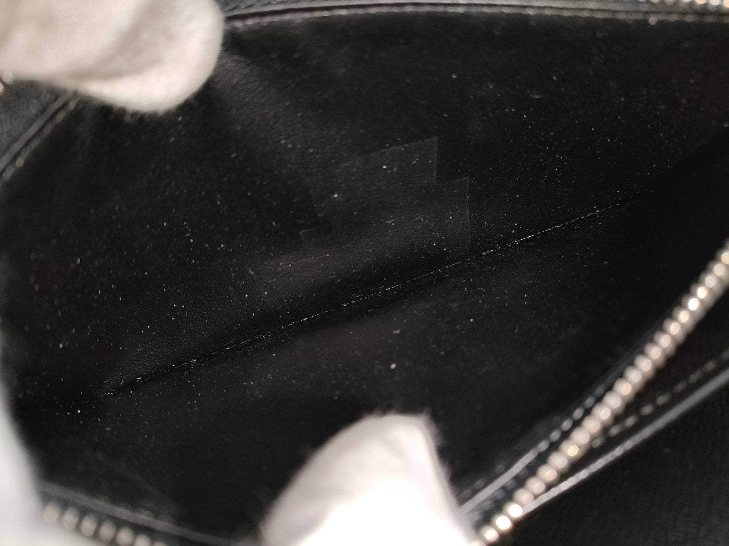 LOUIS VUITTON Epi Zippy Compact Wallet