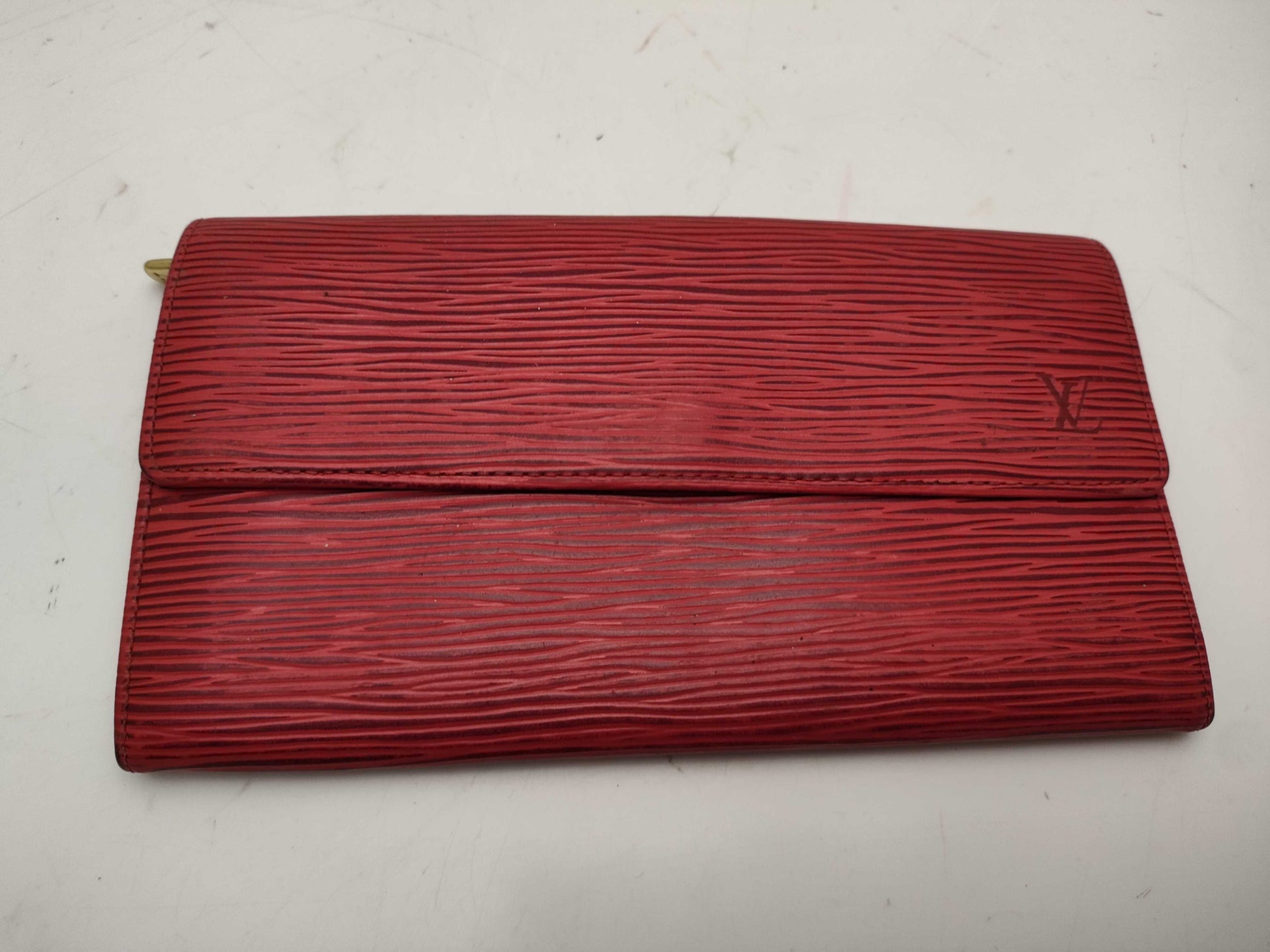 LOUIS VUITTON Epi Porto Tresol International Wallet