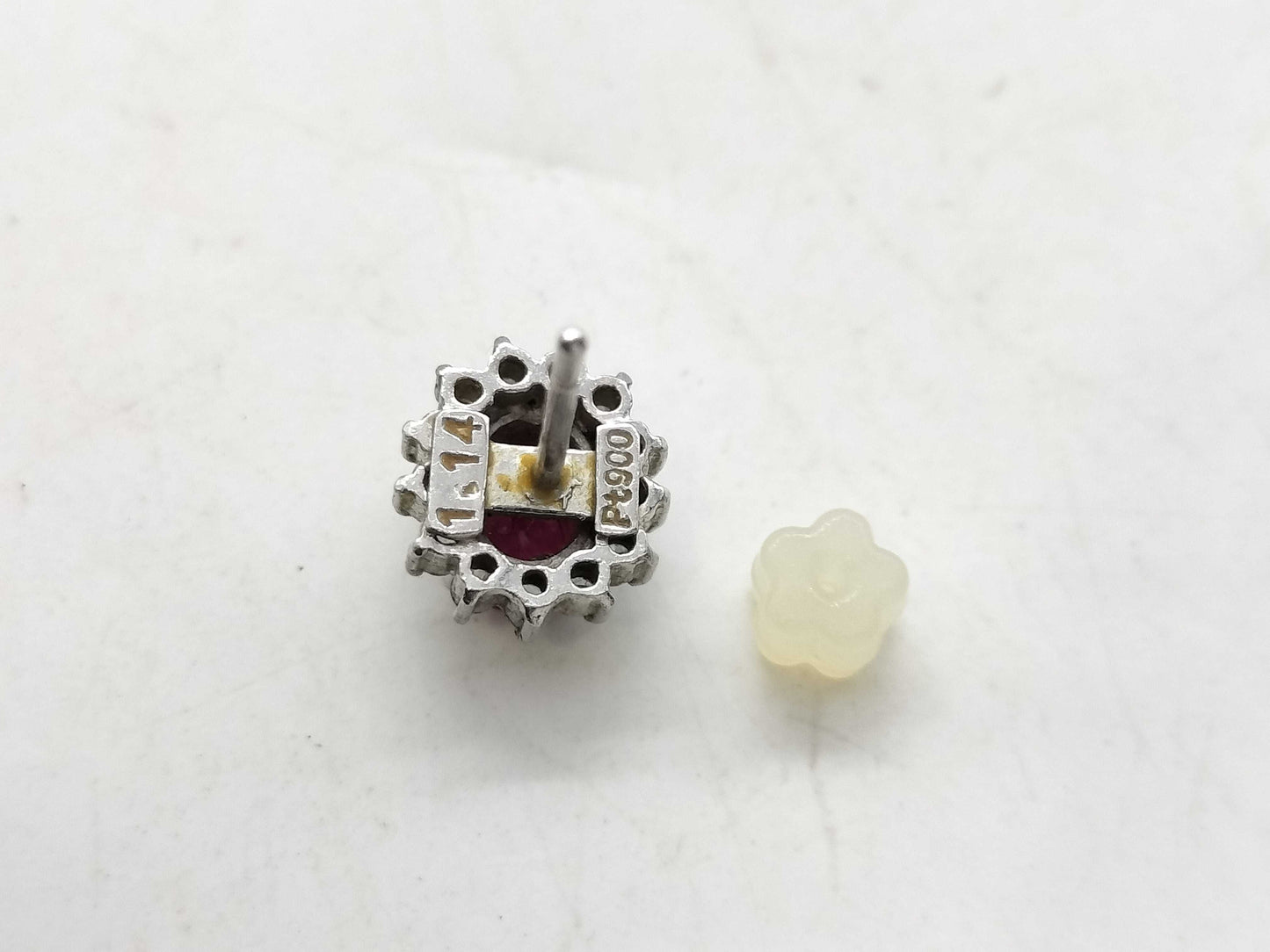 R 1.14ct D 0.31ct Pt900 3.0g Earrings