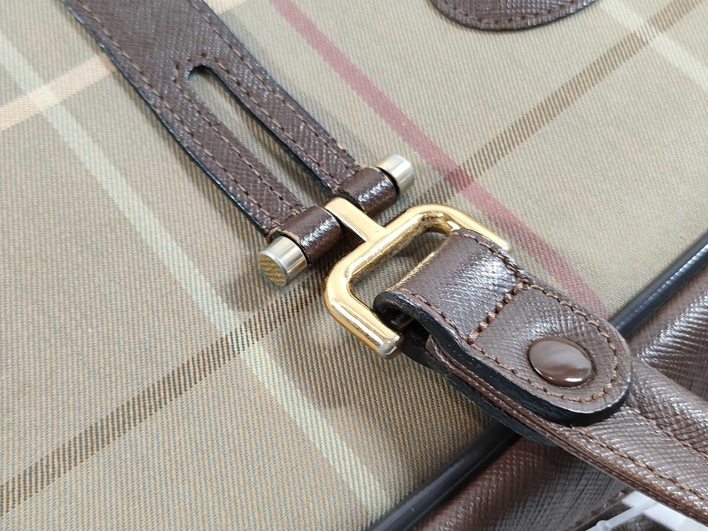 BURBERRY Check Handbag/Stained Handbag