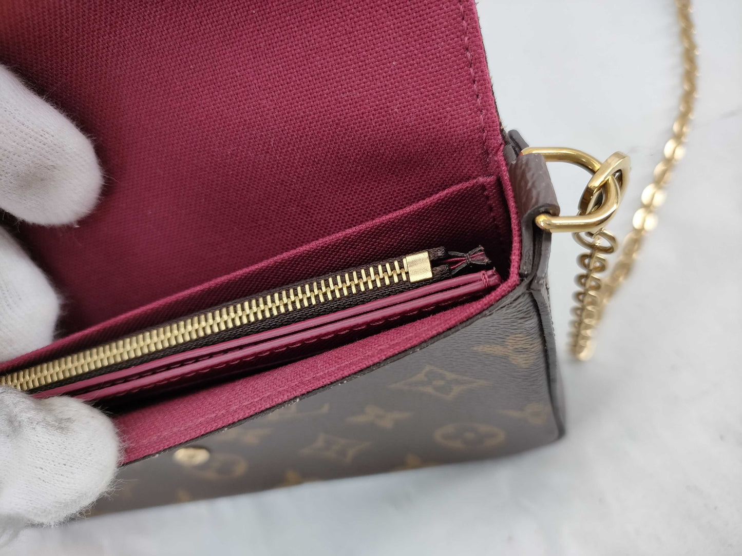 LOUIS VUITTON CA4220 Monogram Pochette Felicie Shoulder Bag