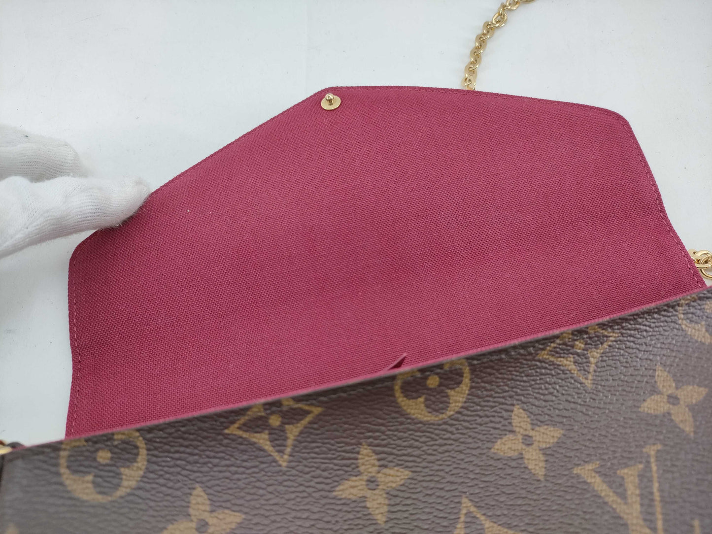 LOUIS VUITTON CA4220 Monogram Pochette Felicie Shoulder Bag
