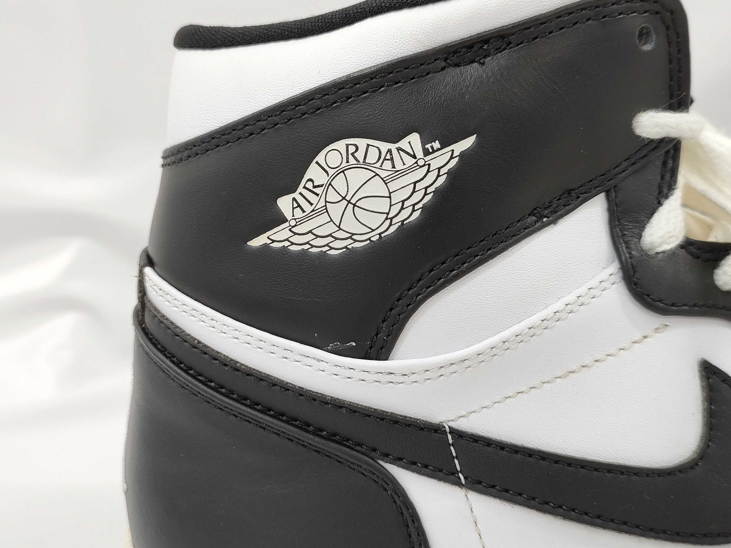 NIKE 332550 011 Jordan High-Top Sneakers