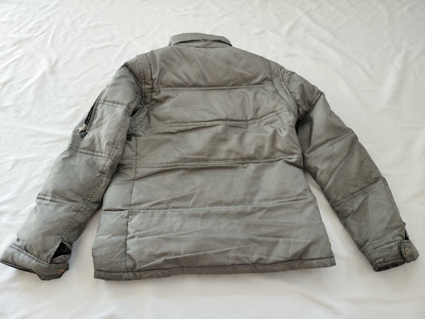 BURBERRY down jacket
