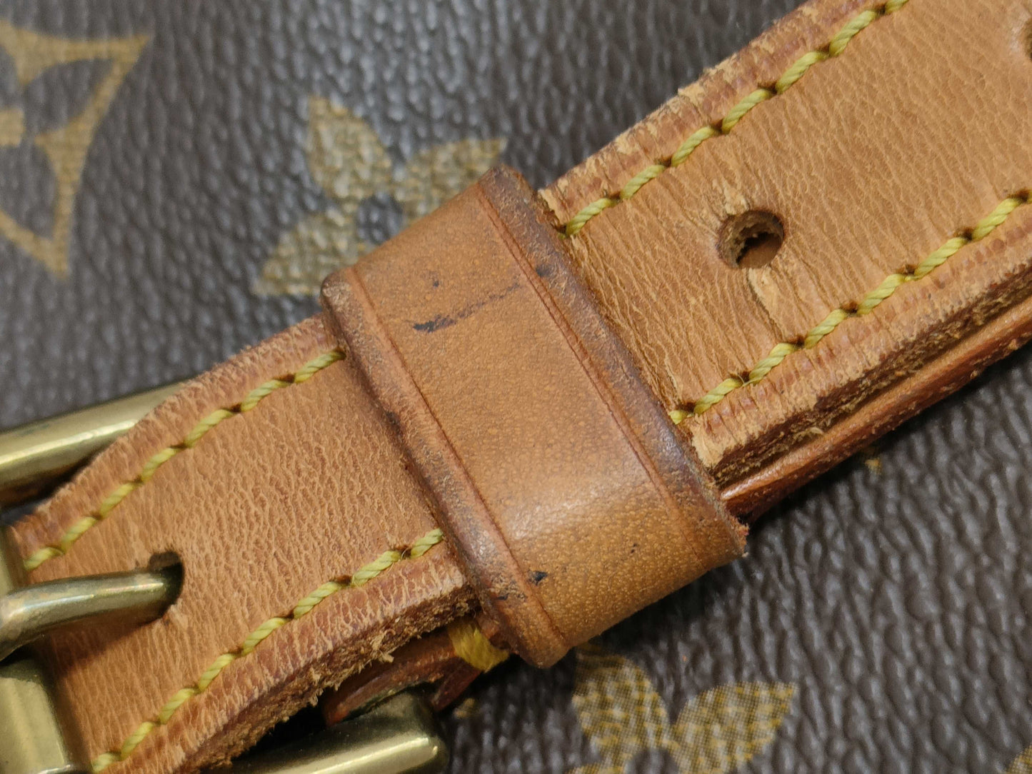 LOUIS VUITTON Monogram M40646 Chantilly PM Shoulder Bag with peeling interior pocket